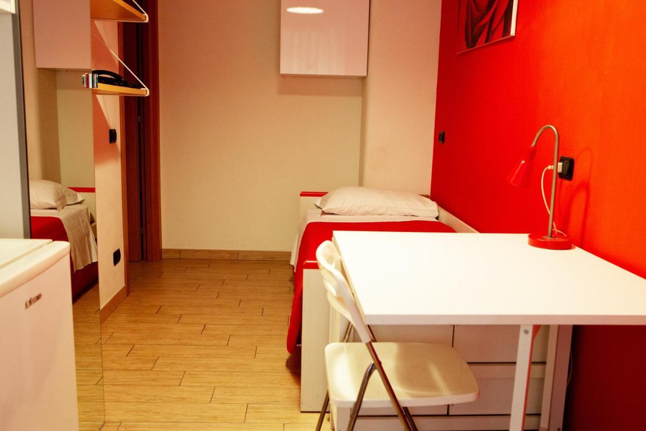 Rhc Rome Hotel Bagian luar foto
